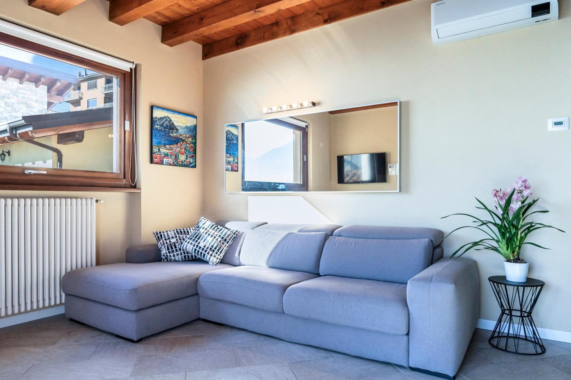 Iseo Lake Villa Con Vista Lago E Piscina Costa Volpino Dış mekan fotoğraf